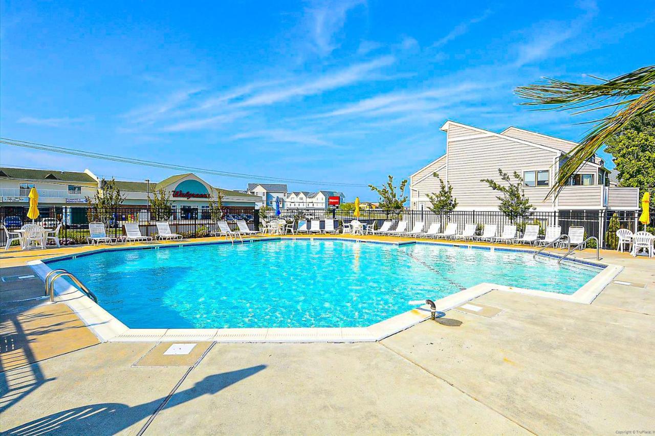 East Of The Sun --- 40026 E Sun Dr Unit 611 Appartement *